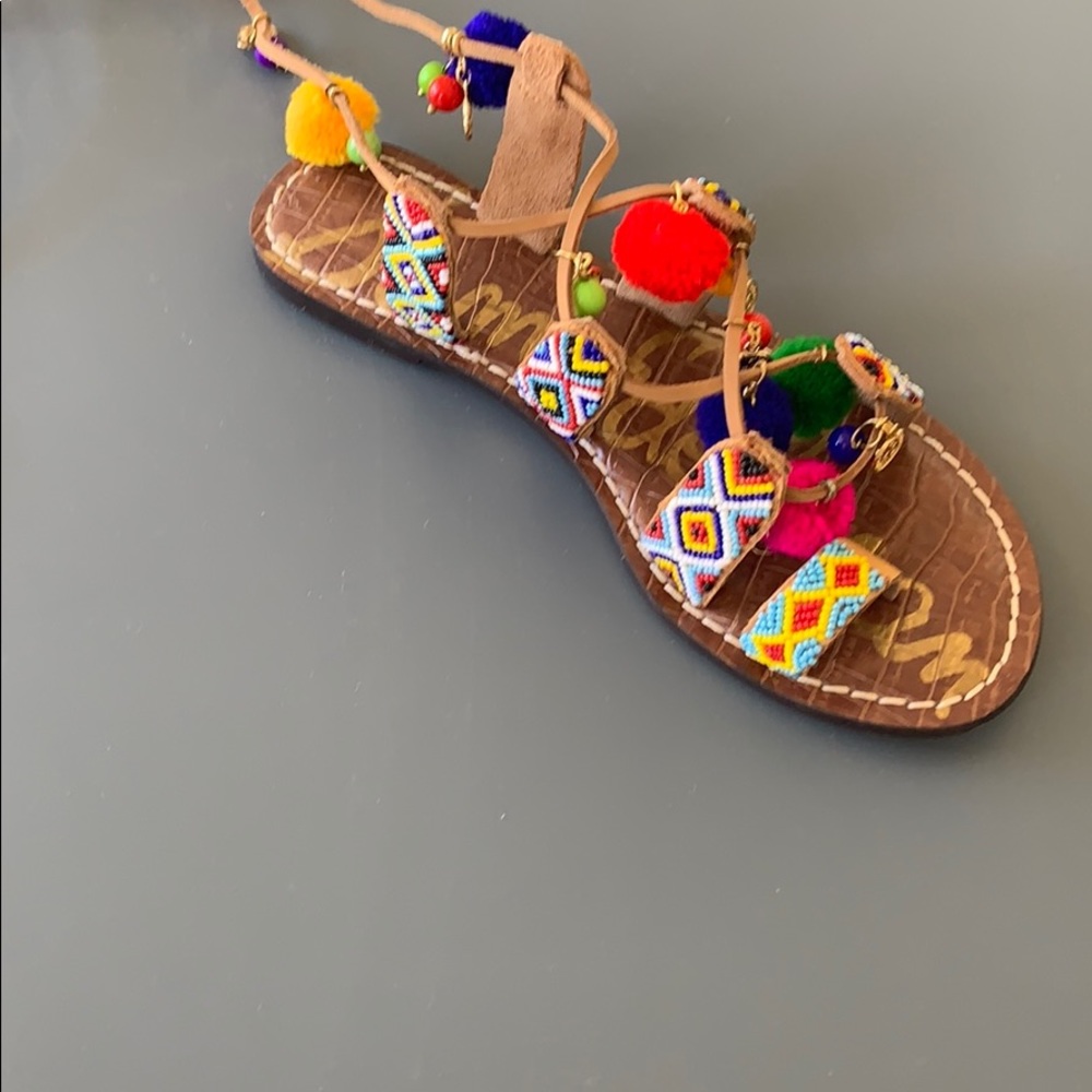 Sandals - Picture 2 of 4